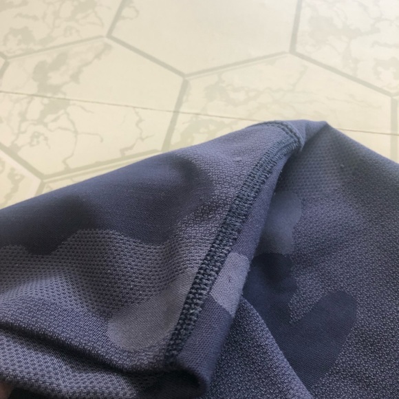 Aerie Blue Camo Leggings Hi-Rise Cropped Inseam Size Small Short Inseam - Picture 10 of 13